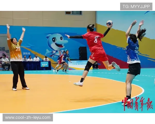 “沙滩手球与沙滩合球同场竞技，天府新区双重精彩”